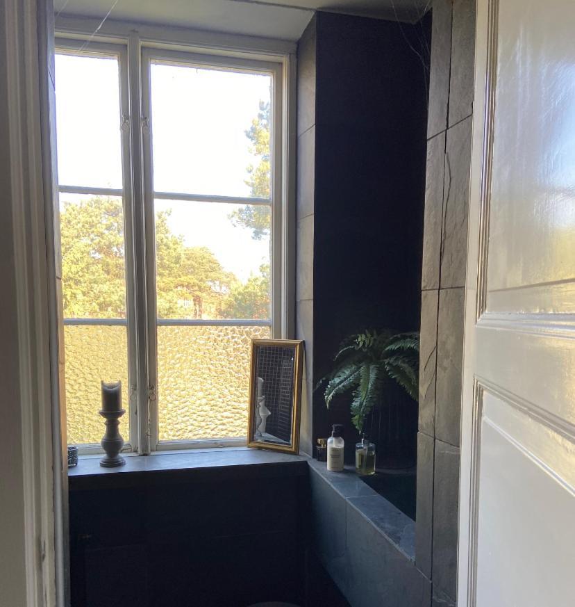 Our House Bed & Breakfast Ystad Bagian luar foto