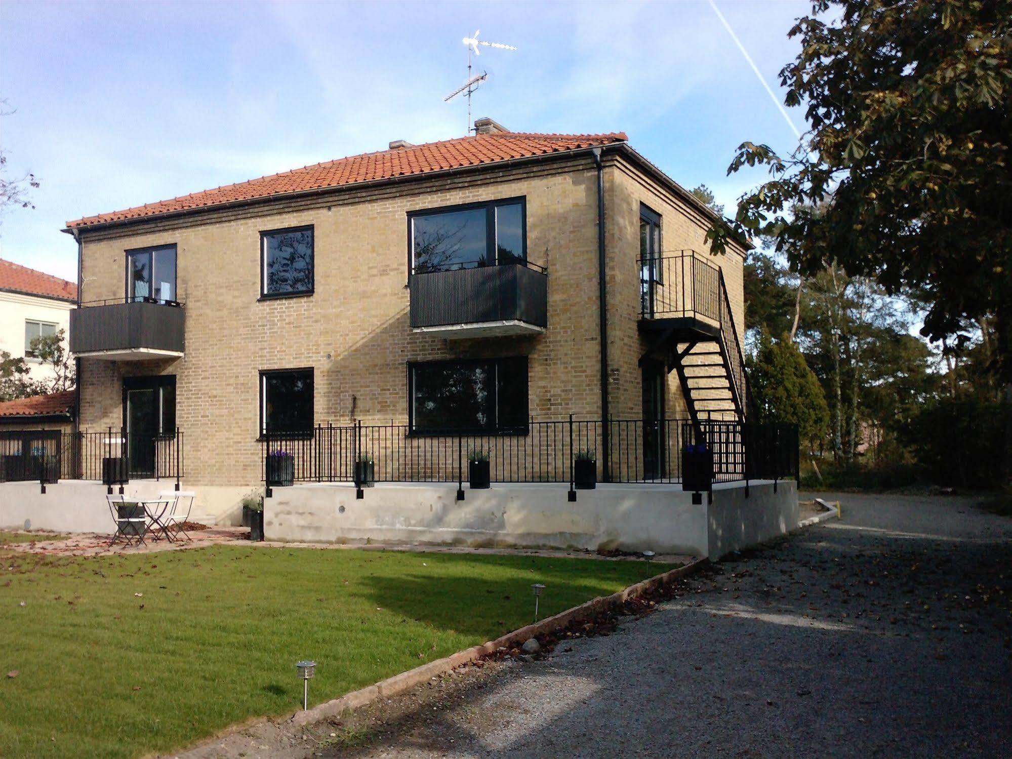 Our House Bed & Breakfast Ystad Bagian luar foto