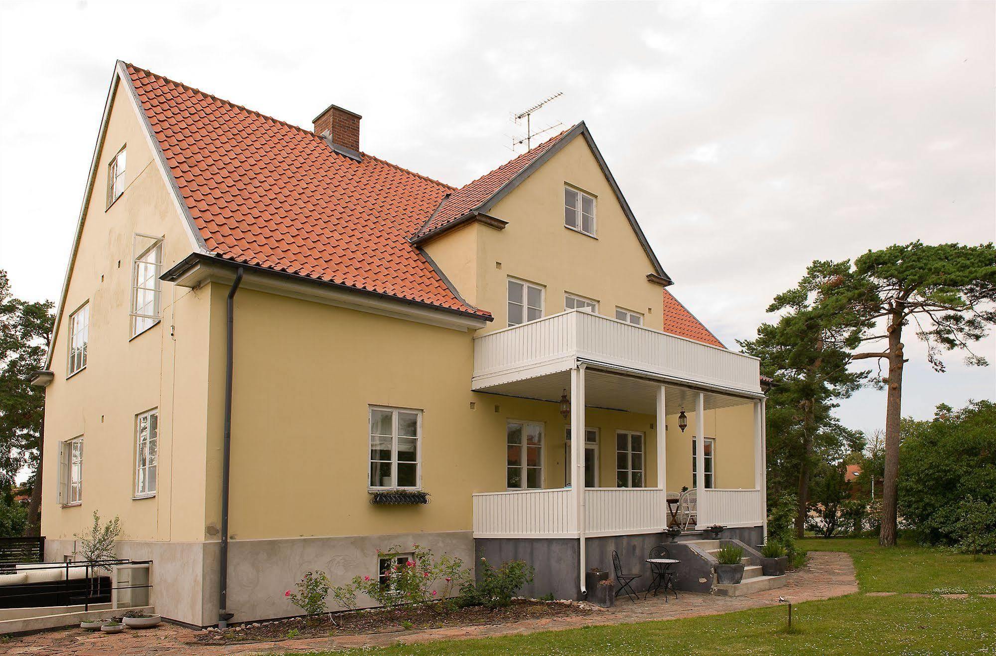Our House Bed & Breakfast Ystad Bagian luar foto